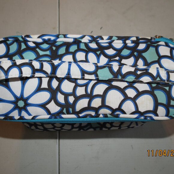 Modella 9 inch White and Blue Floral Bag - Picture 4 of 4